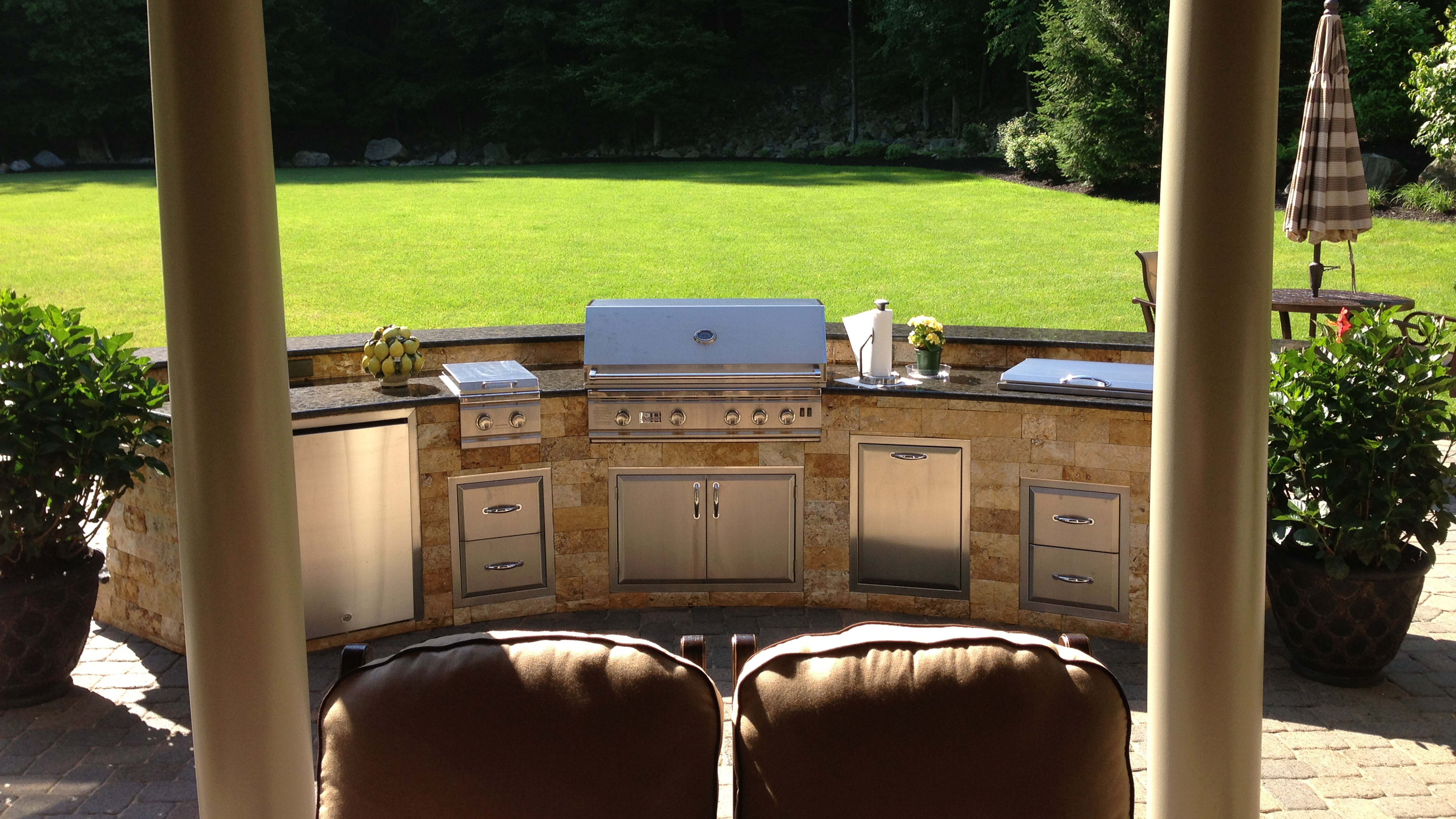 How to Transform a Stainless Steel Cart Into an Outdoor Kitchen Island