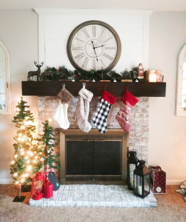 Modern Christmas Mantel