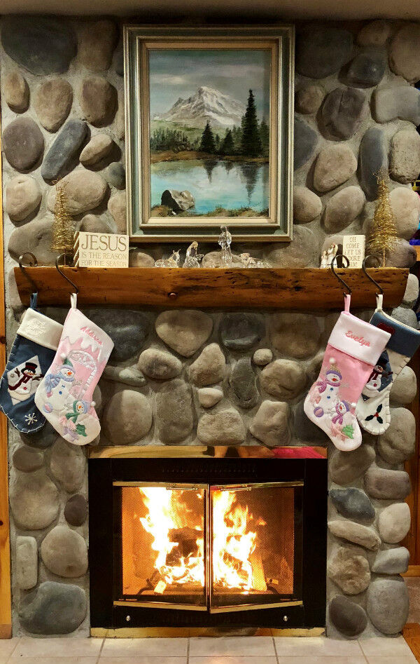 Rustic Christmas Mantel