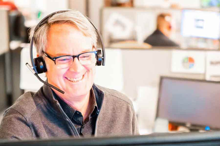 An NFI Certified Master Hearth Professional at Woodland Direct